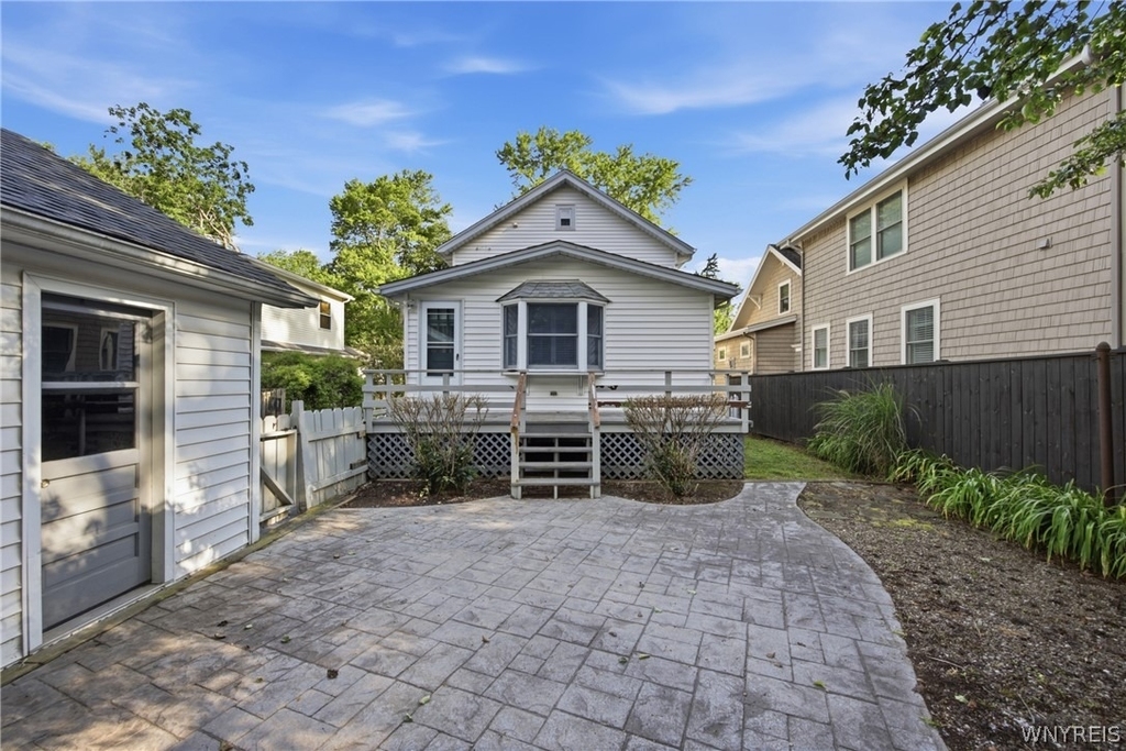 259 California Drive - Photo 23