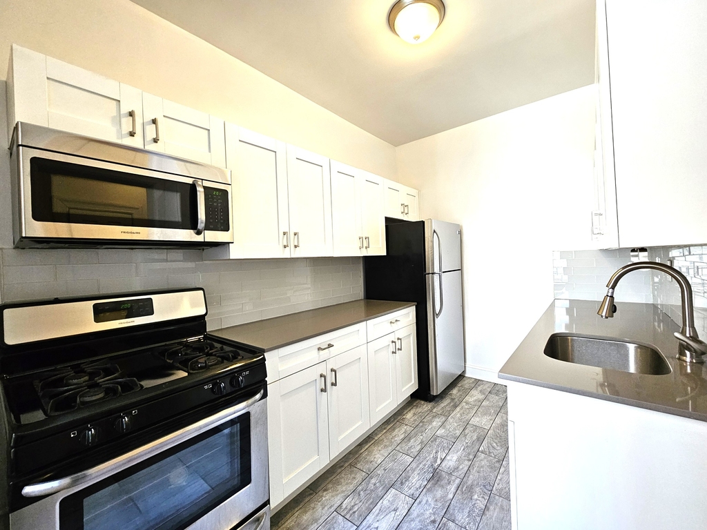 106 Fort Washington Avenue - Photo 3