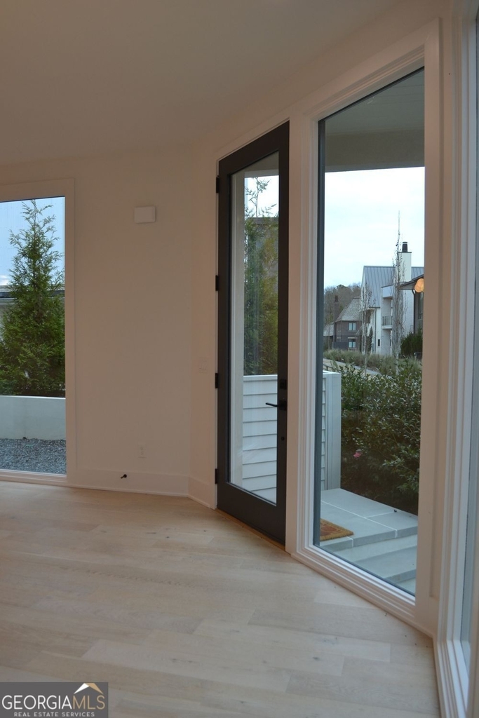 370 2nd Street - Photo 17