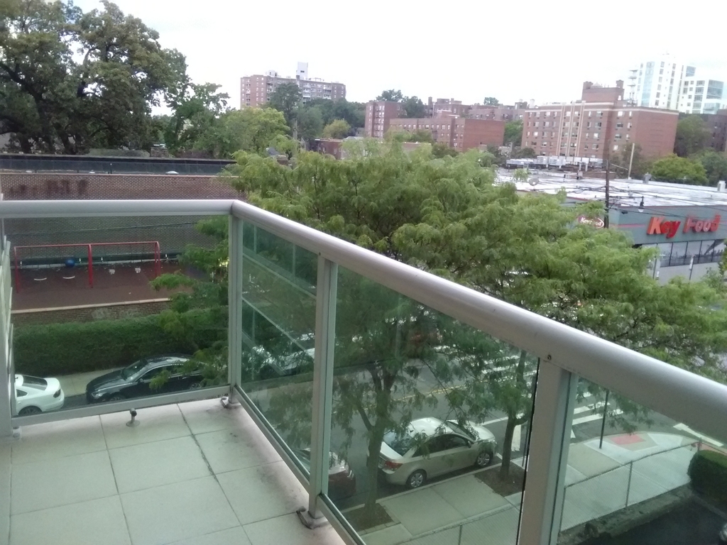 531 West 235th Street - Photo 6