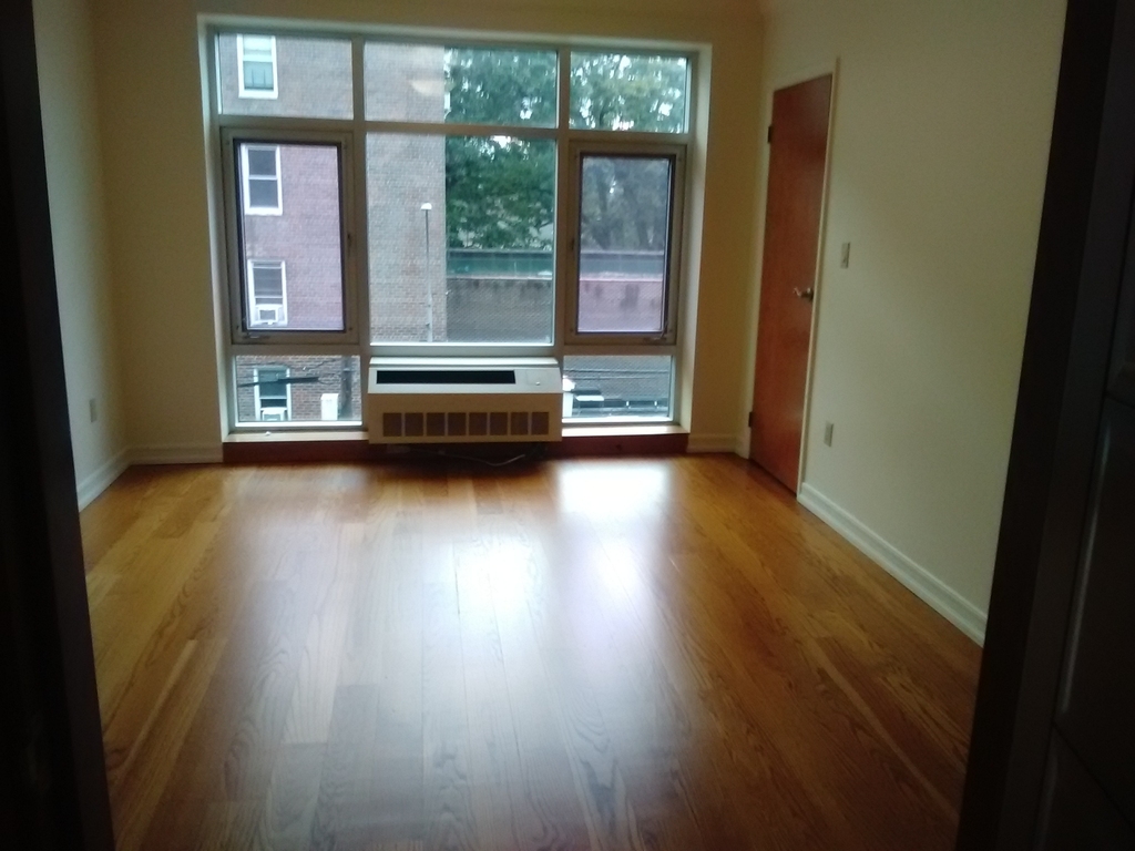 531 West 235th Street - Photo 13
