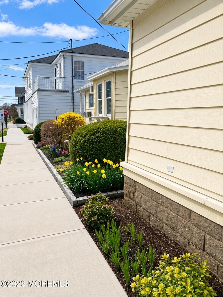 80 Franklin Avenue - Photo 9