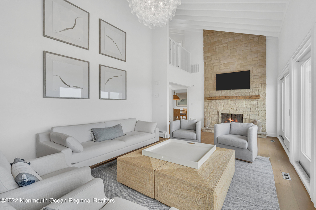 706 Morven Terrace - Photo 8