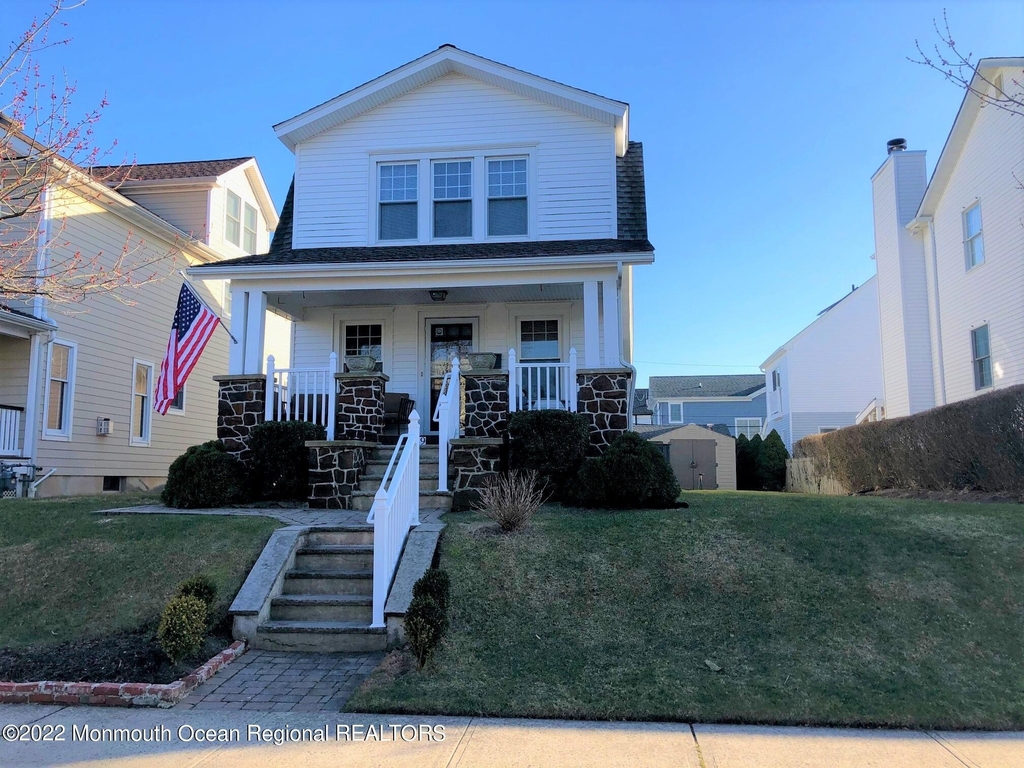 329 Washington Avenue - Photo 0