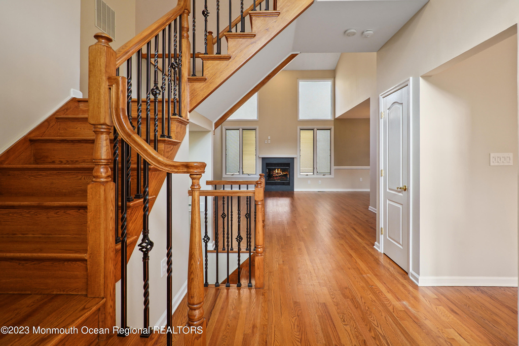 194 Pelican Court - Photo 6