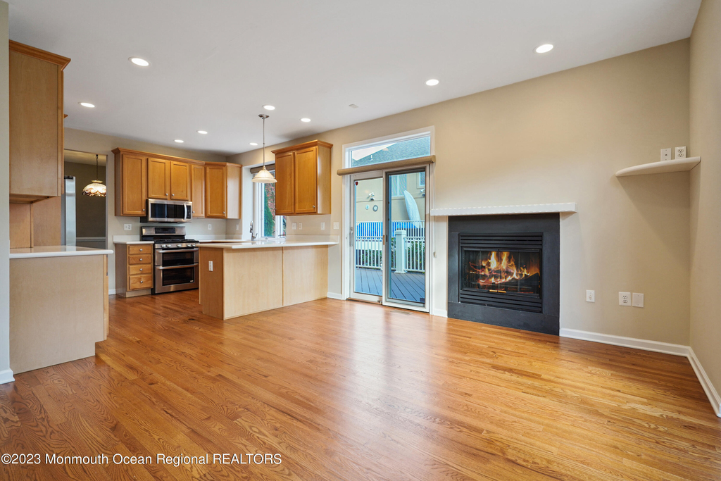 194 Pelican Court - Photo 11