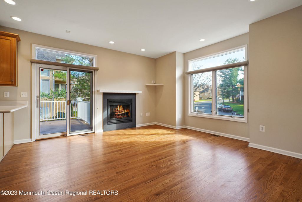 194 Pelican Court - Photo 12