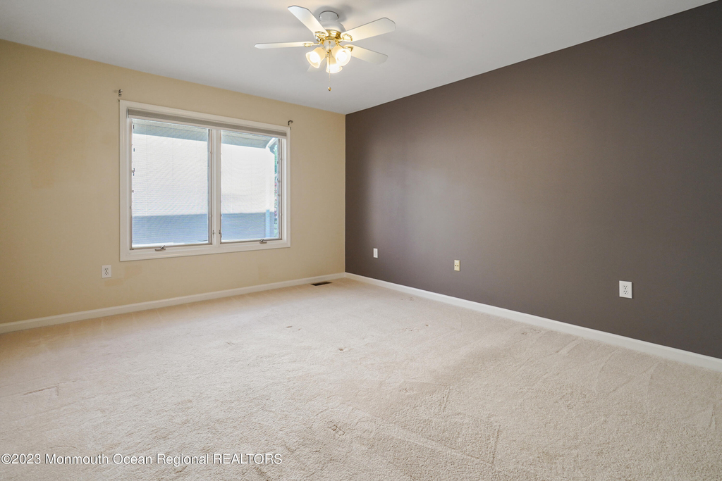 194 Pelican Court - Photo 41
