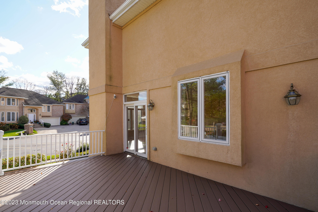 194 Pelican Court - Photo 15