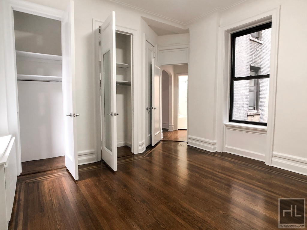 West 72 Street - Photo 2