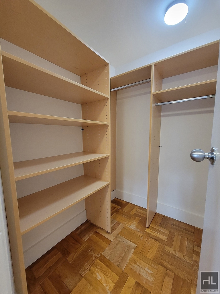 East 63 Street - Photo 6