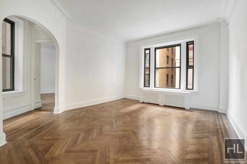 West 72 Street - Photo 0