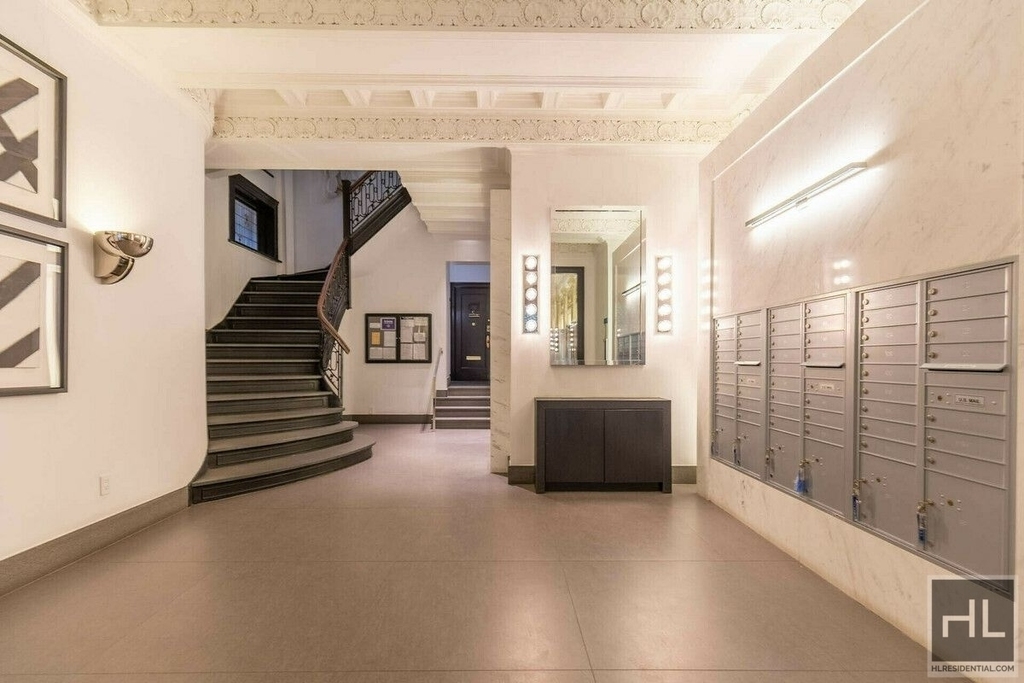 West 72 Street - Photo 6