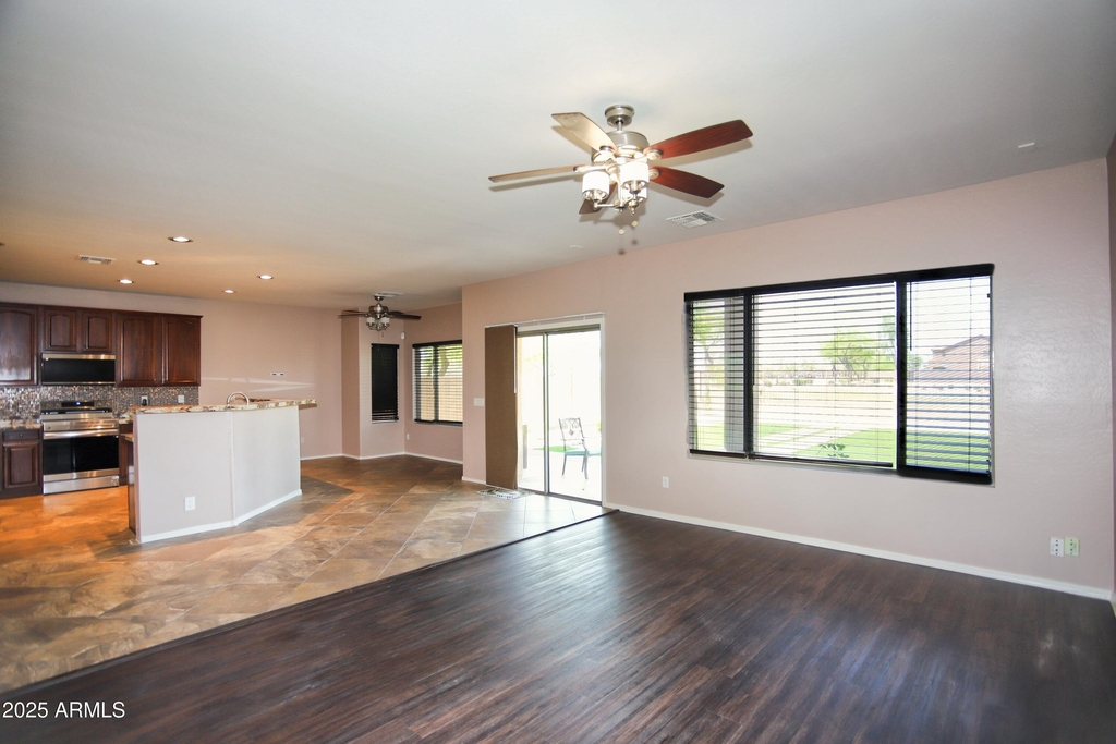 5034 W St Kateri Drive - Photo 12