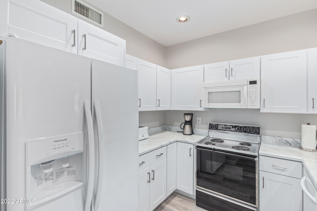 7700 E Gainey Ranch Road - Photo 8