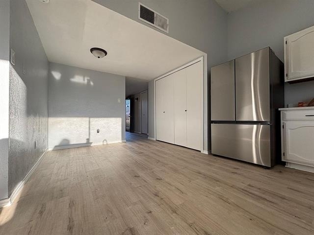 7921 Freeland Drive - Photo 3