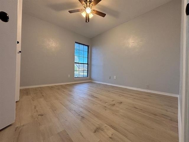 7921 Freeland Drive - Photo 10