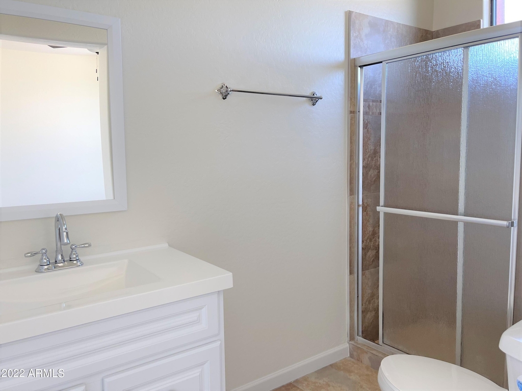 112 W Milada Drive - Photo 9