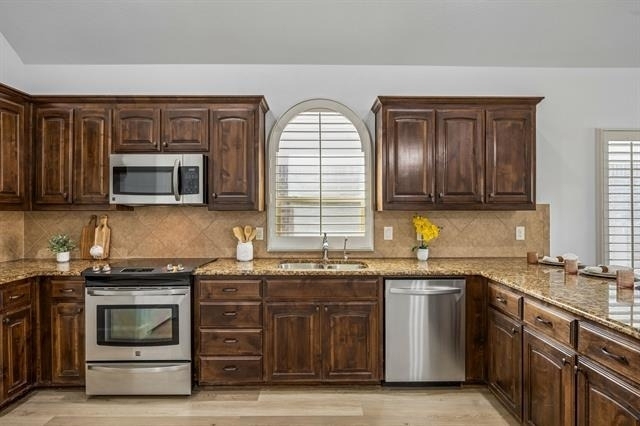 10445 Merced Lake Road - Photo 2