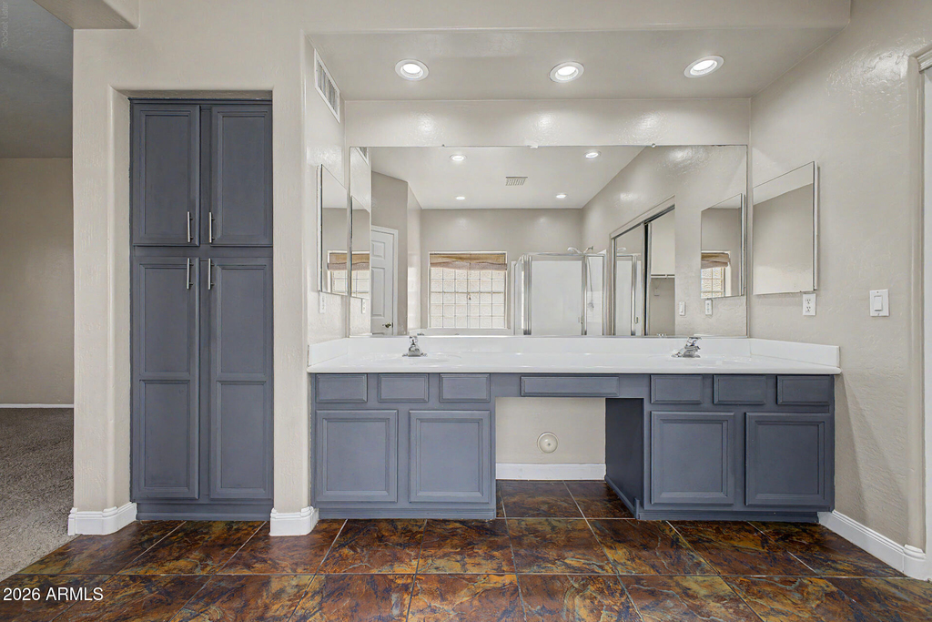 17446 W Yavapai Street - Photo 21