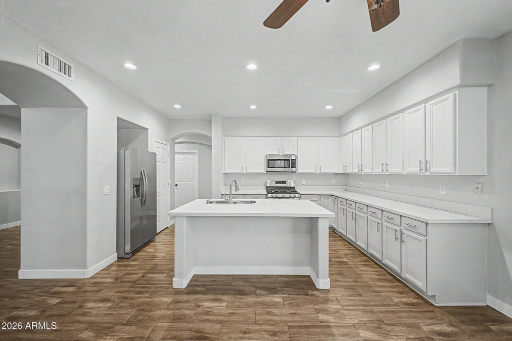 17446 W Yavapai Street - Photo 12