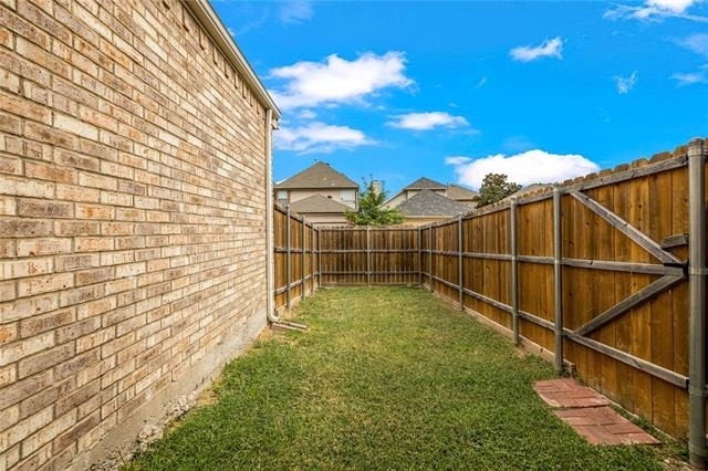 6011 Barrington Court - Photo 23