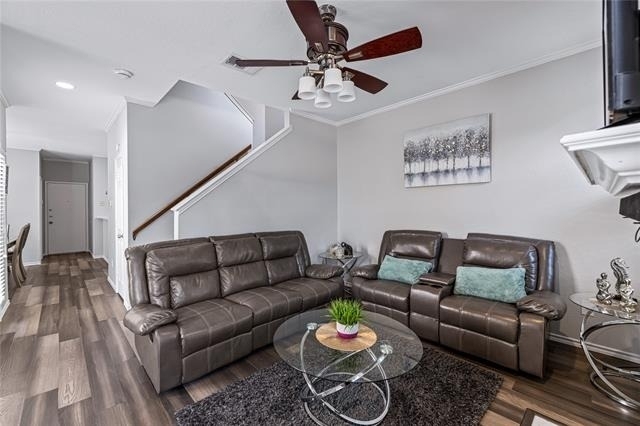 6011 Barrington Court - Photo 2