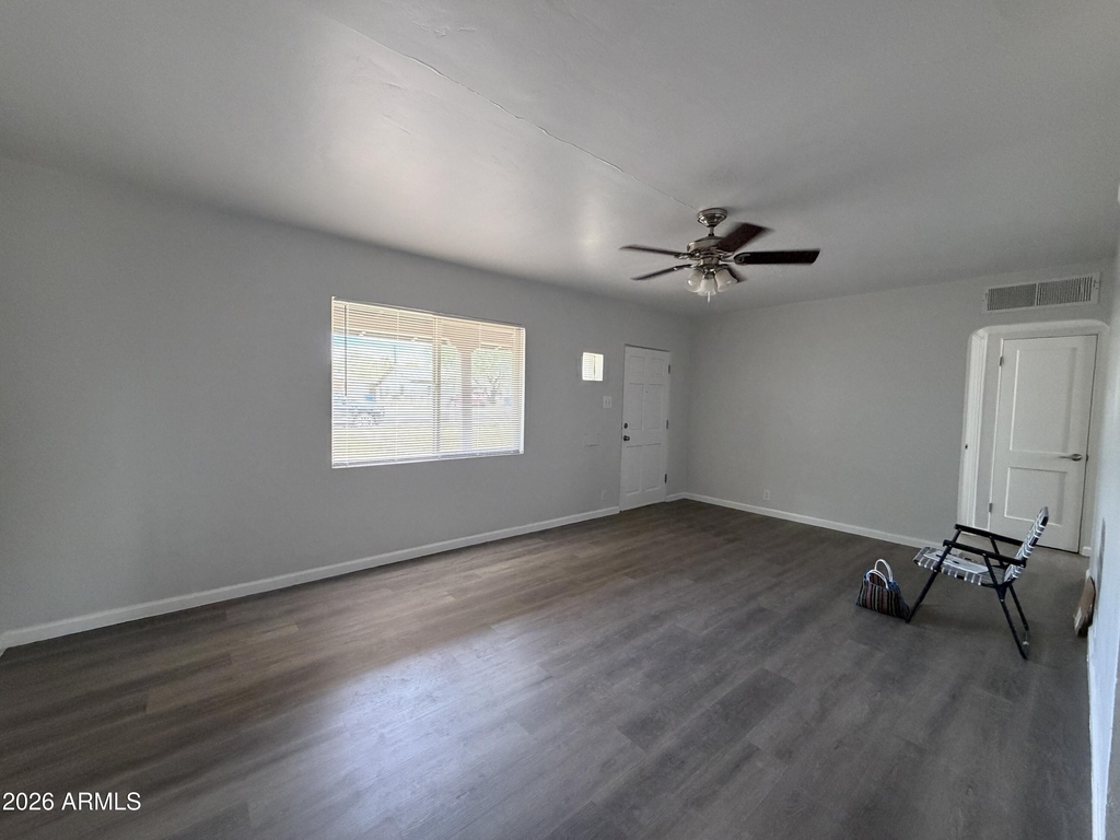 2221 E Osborn Road - Photo 1