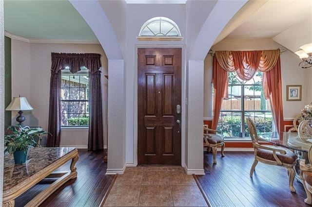 1706 Humbolt Drive - Photo 2