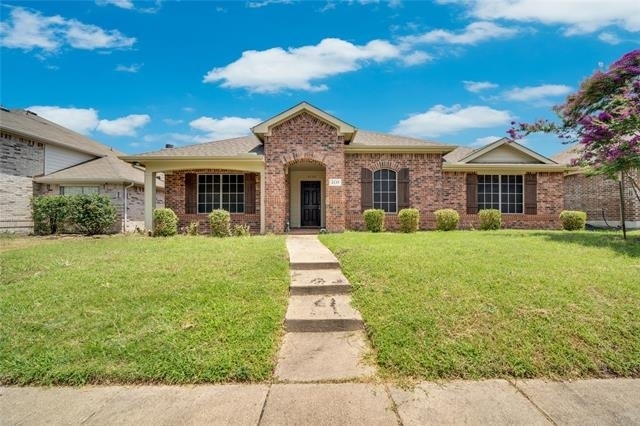 2135 Fair Weather Drive - Photo 0