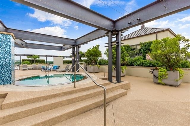 2600 W 7th Street - Photo 16