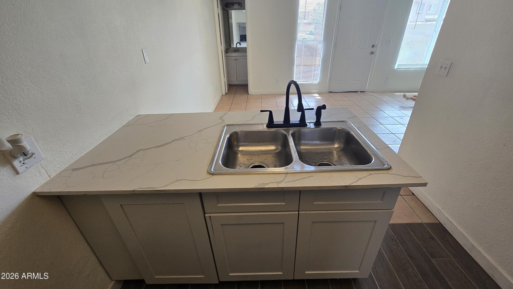 1447 N 53rd Drive - Photo 12