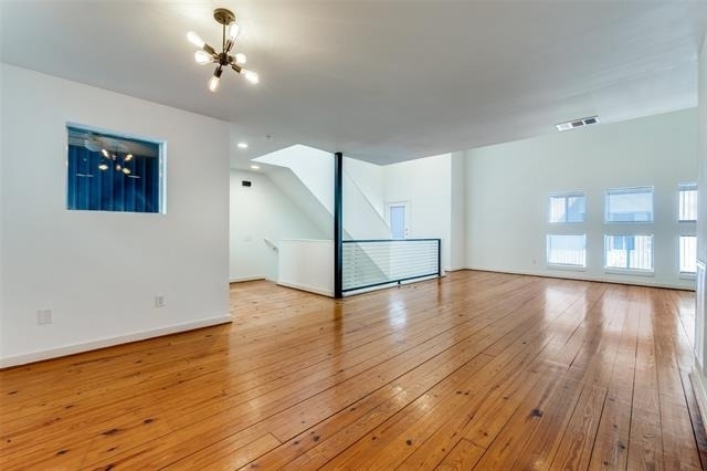 4214 Swiss Avenue - Photo 12