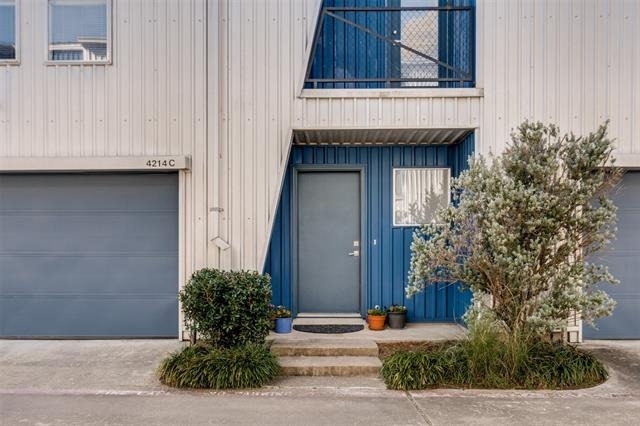 4214 Swiss Avenue - Photo 28