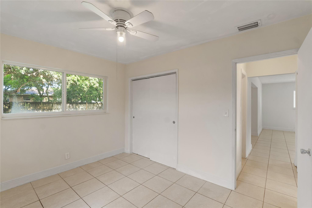 2001 Nw 14th Avenue - Photo 23