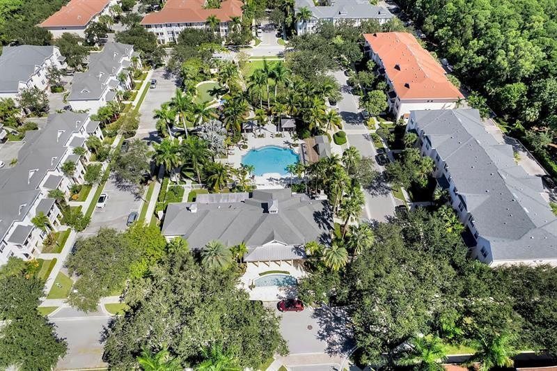 275 Murcia Drive - Photo 2