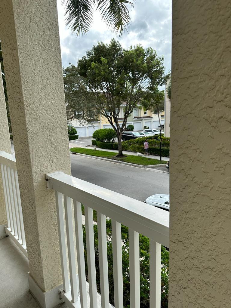 275 Murcia Drive - Photo 41