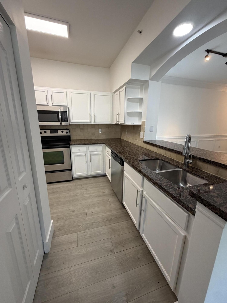 275 Murcia Drive - Photo 49