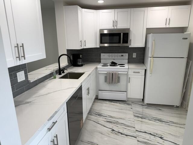 205 Se 11th Terrace - Photo 2