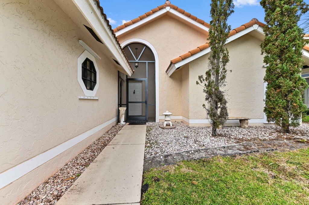 5421 Helene Circle - Photo 2