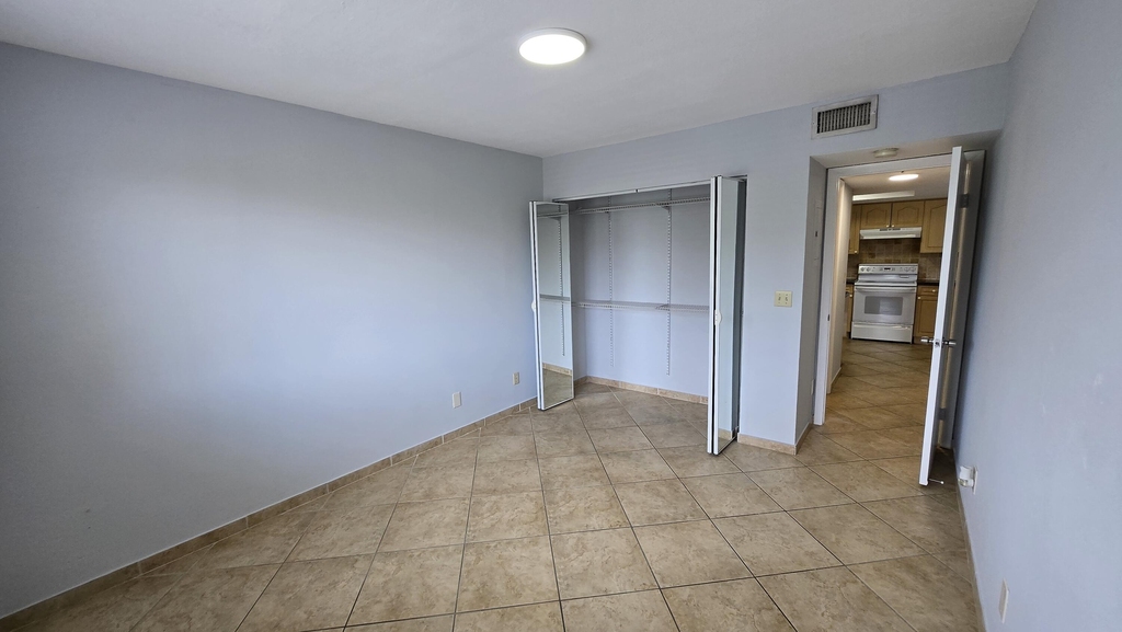 9066 W Atlantic Boulevard - Photo 16