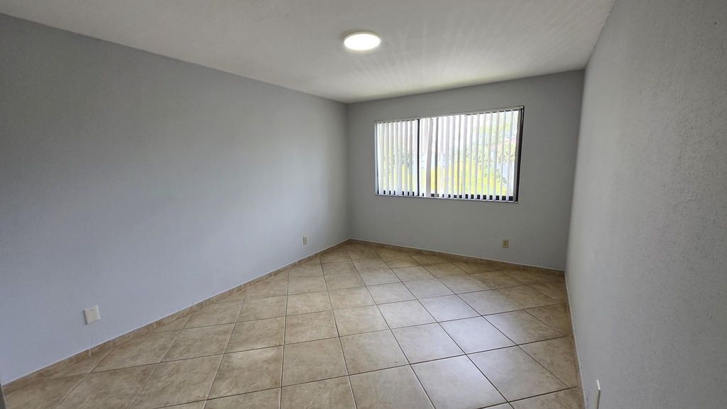 9066 W Atlantic Boulevard - Photo 11