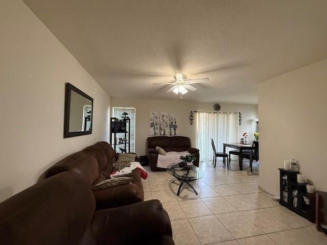 899 W Riverside Drive - Photo 6