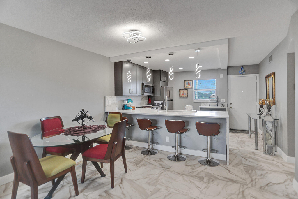 130 Ne 26th Avenue - Photo 4