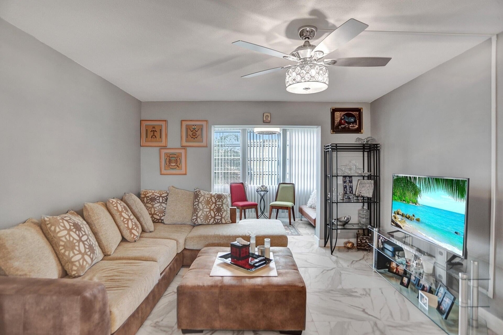 130 Ne 26th Avenue - Photo 6