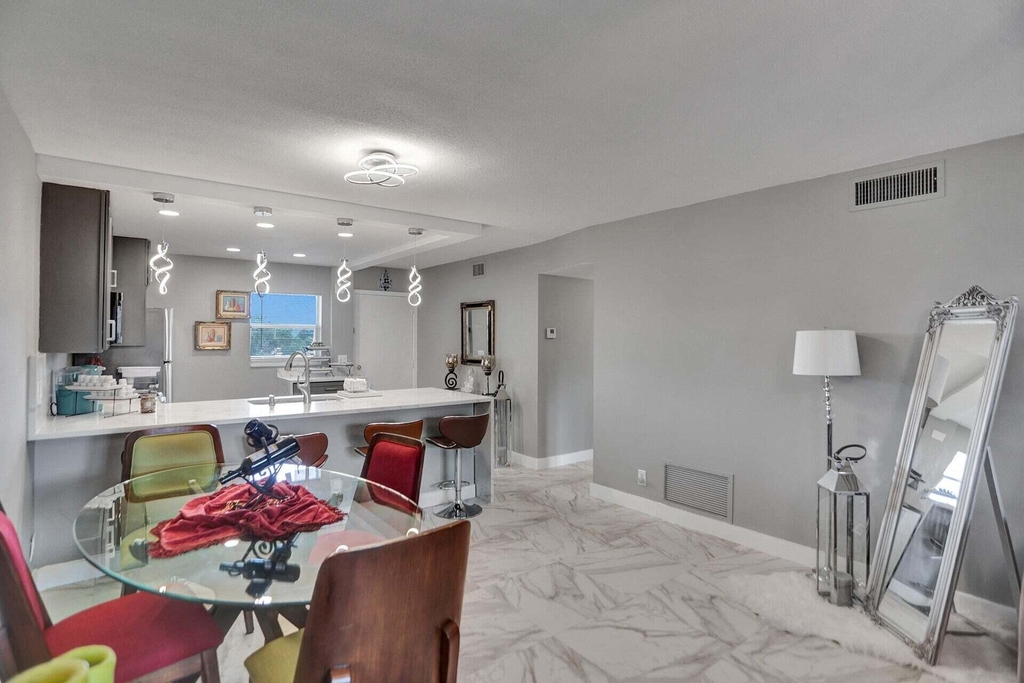 130 Ne 26th Avenue - Photo 12