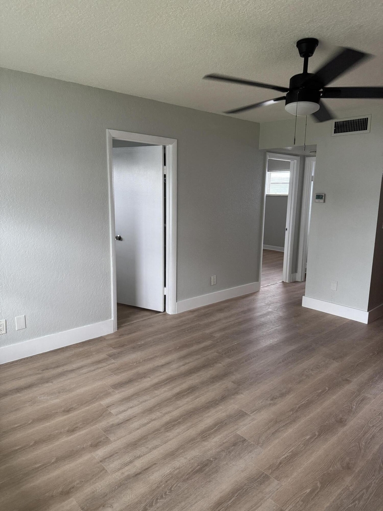 6191 Sw 37th Street - Photo 1