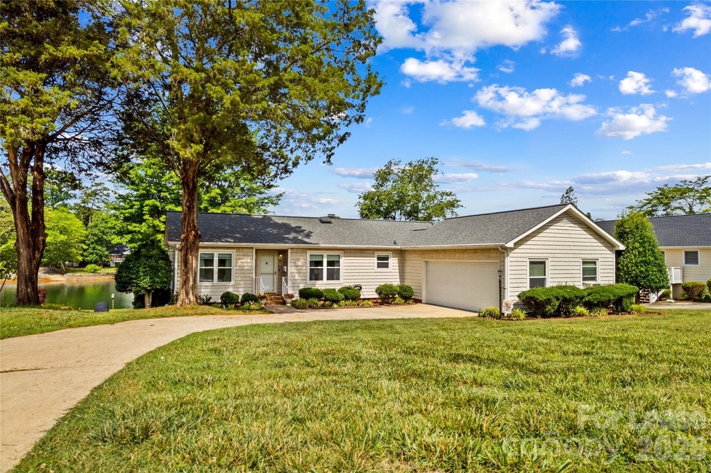 147 Bain Lane - Photo 2