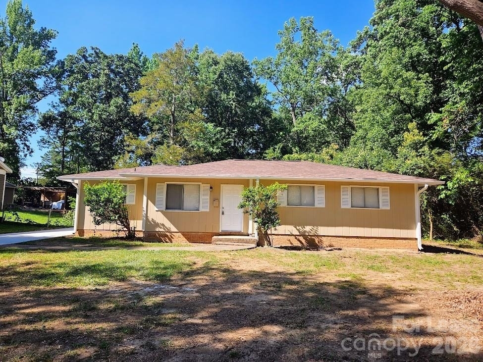 6815 Water Mill Court - Photo 0