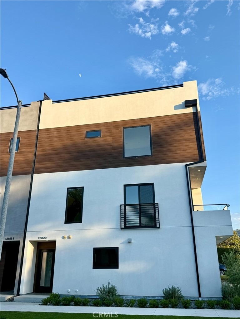 12820 Bloomfield Street - Photo 13